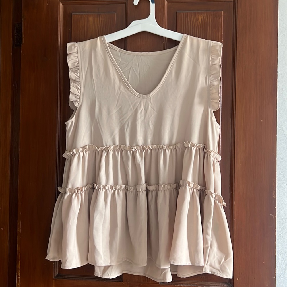 Flowy tired shirt